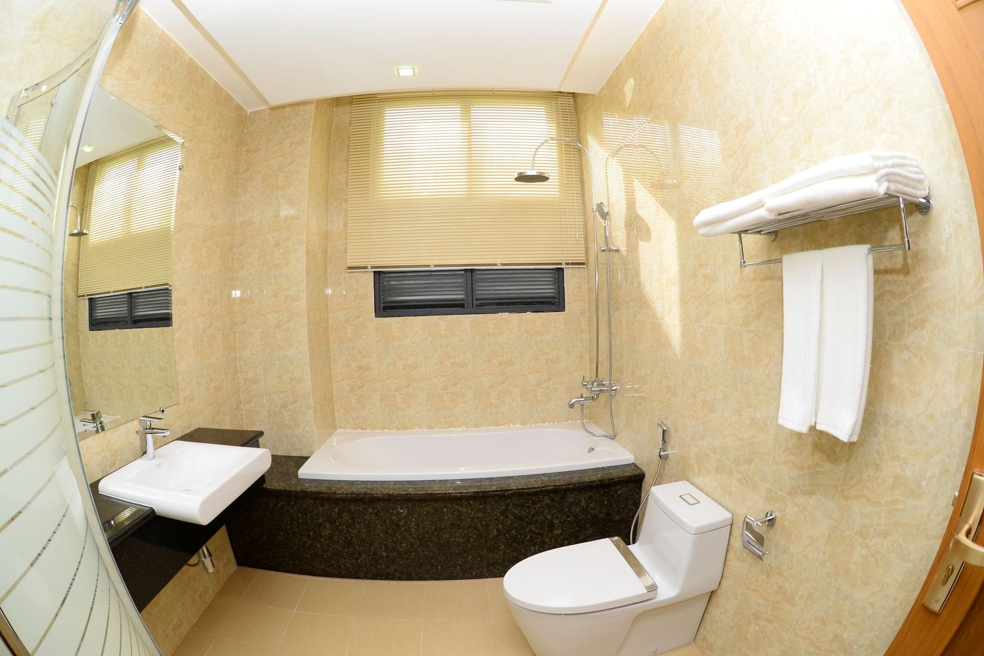 Vegas Hotel - Nay Pyi Taw Naypyidaw Ngoại thất bức ảnh