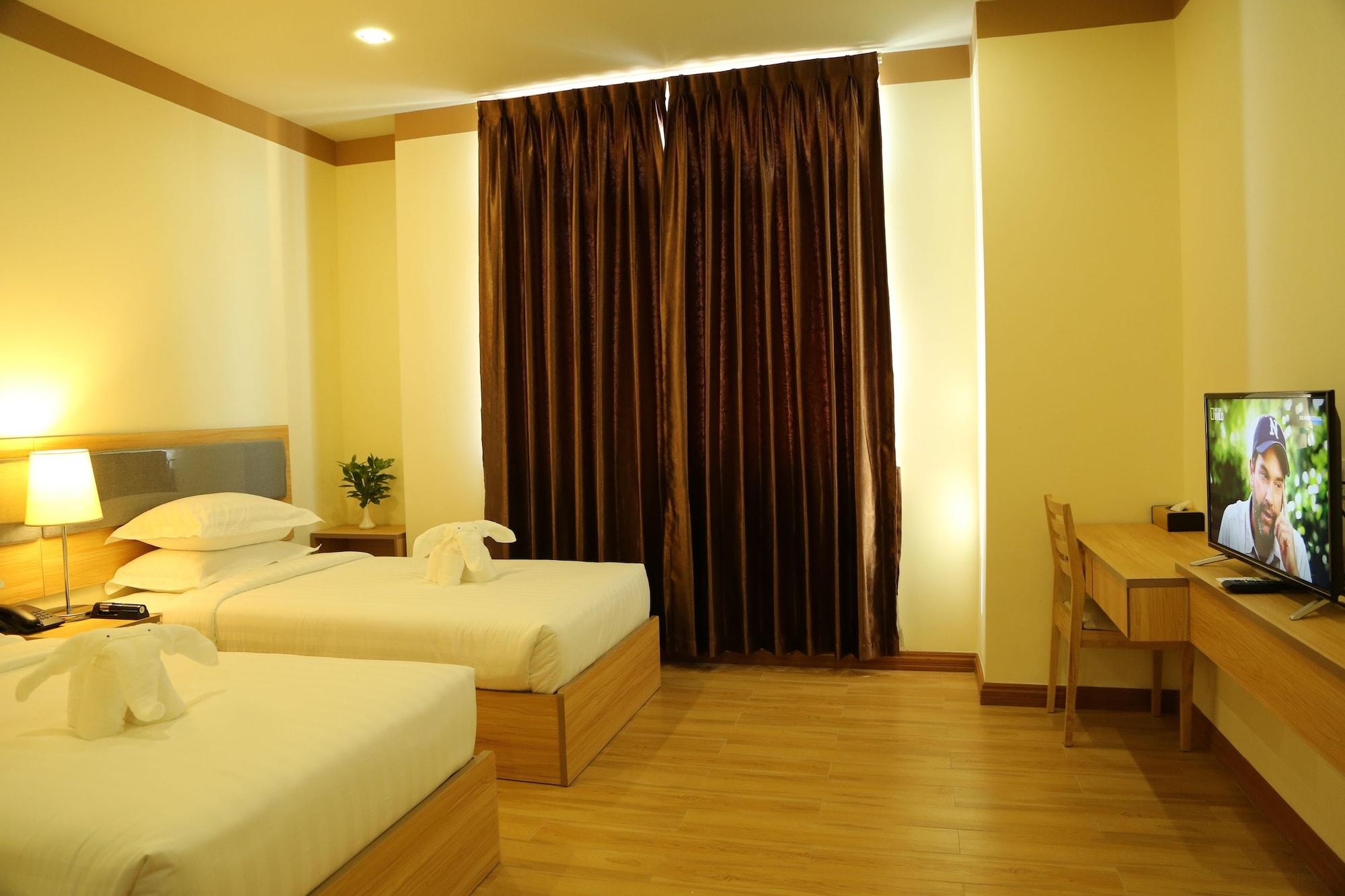 Vegas Hotel - Nay Pyi Taw Naypyidaw Ngoại thất bức ảnh